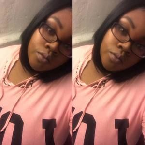 Meet your Posher, Dimitria